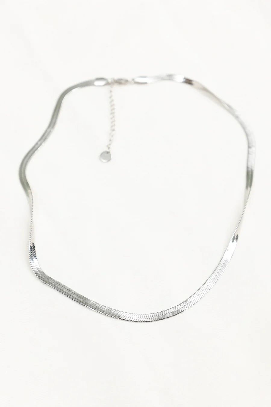 Collier Argenté En Maille Serpent