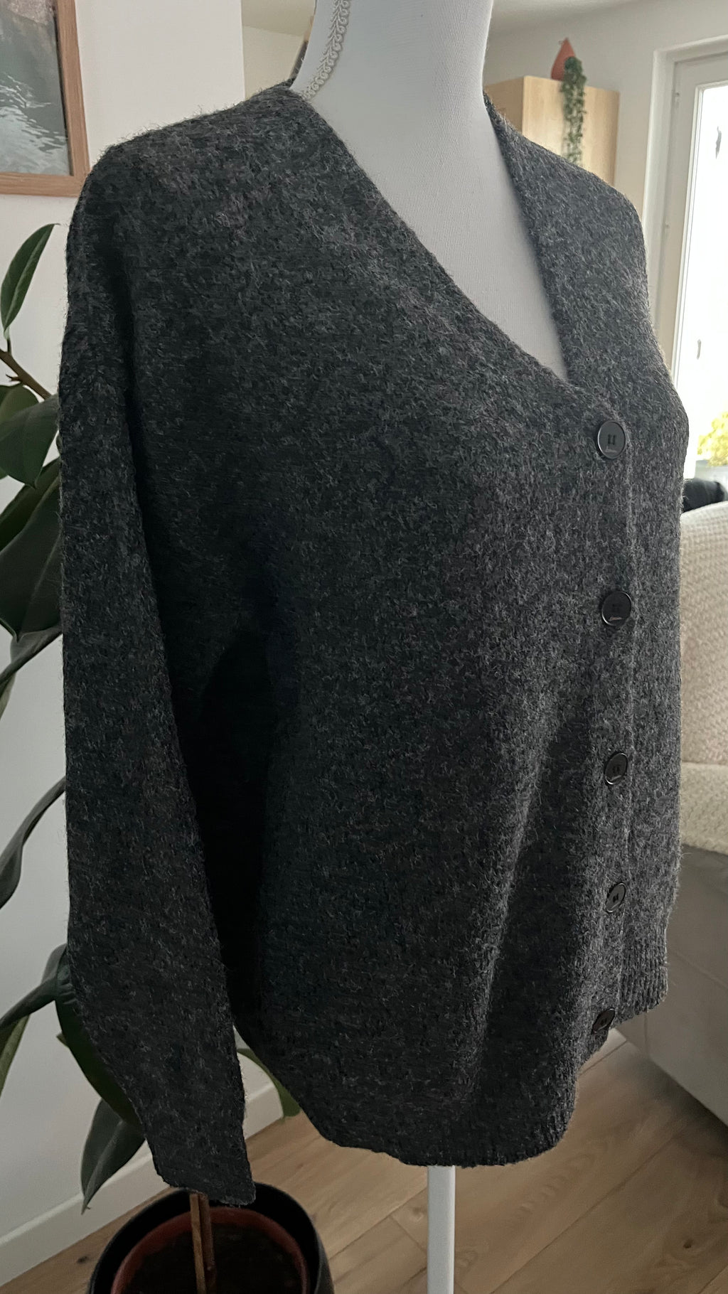 Cardigan en laine et matière recyclée avec cœur