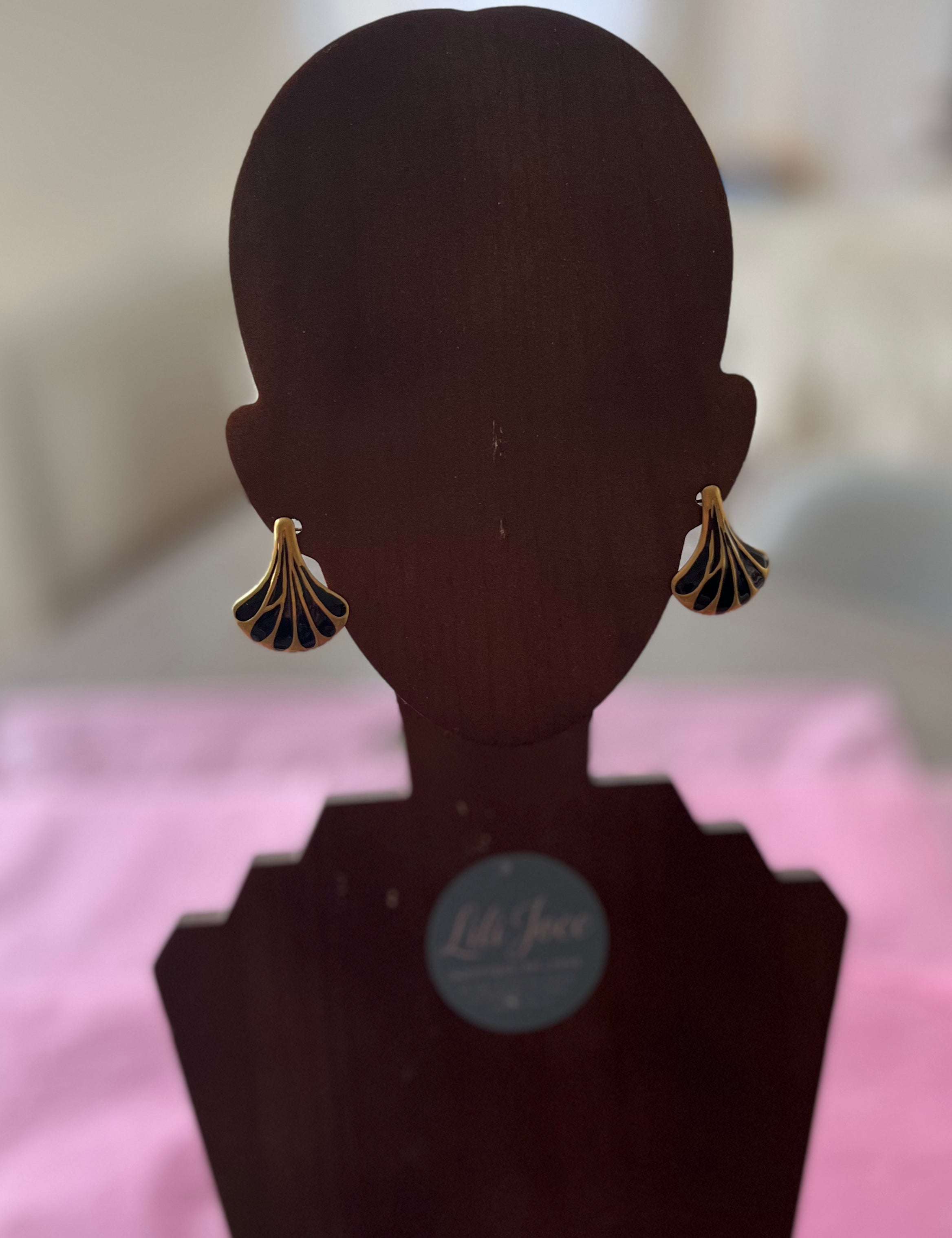 Boucles d'Oreilles Dorées Ginkgo émail Noir