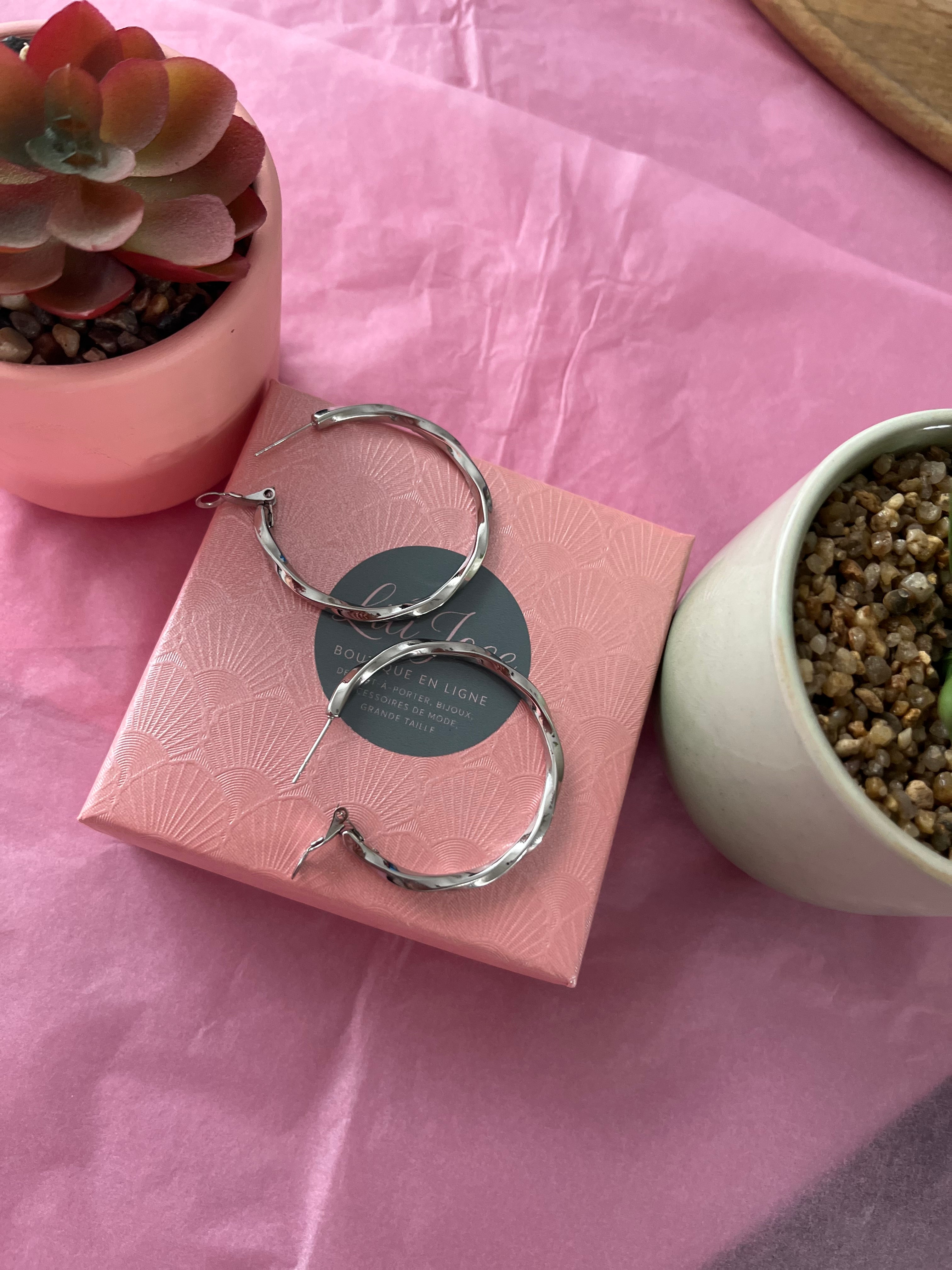 Boucles d'Oreilles Argentées Créoles Torsadées Epaisses Brillantes