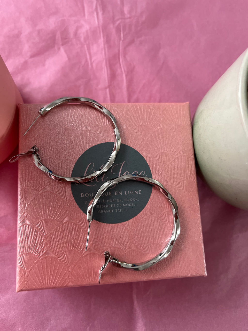 Boucles d'Oreilles Argentées Créoles Torsadées Epaisses Brillantes