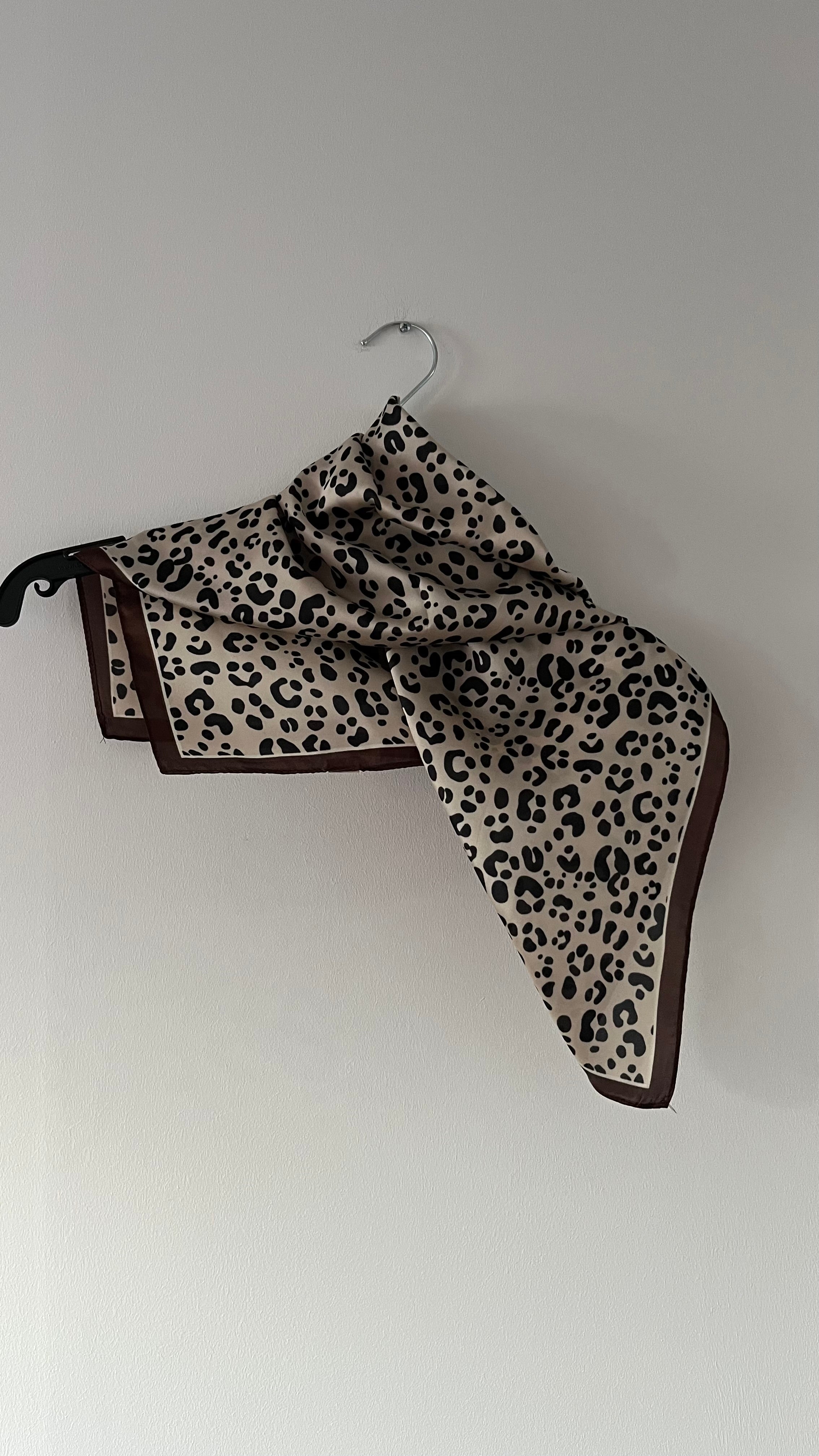 Foulard Carré soie 70*70cm