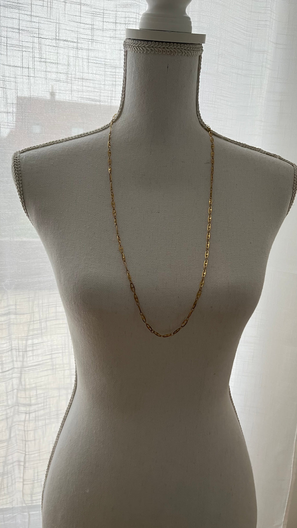 Collier sautoir maille marine 80 cm.