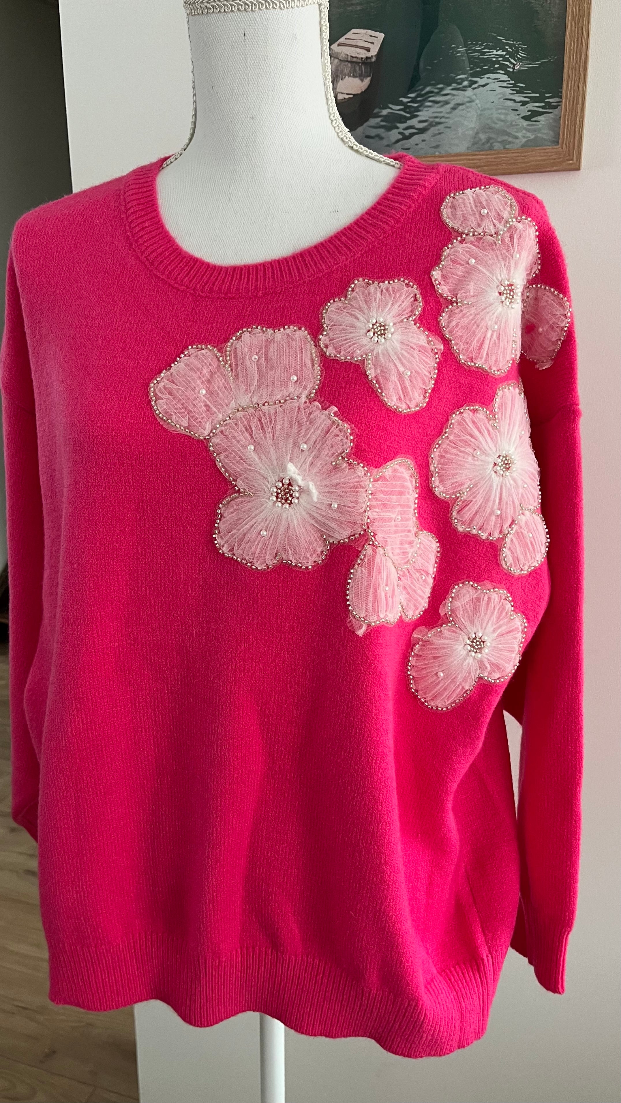 Pull "Hana"  Fuchsia avec motif fleur