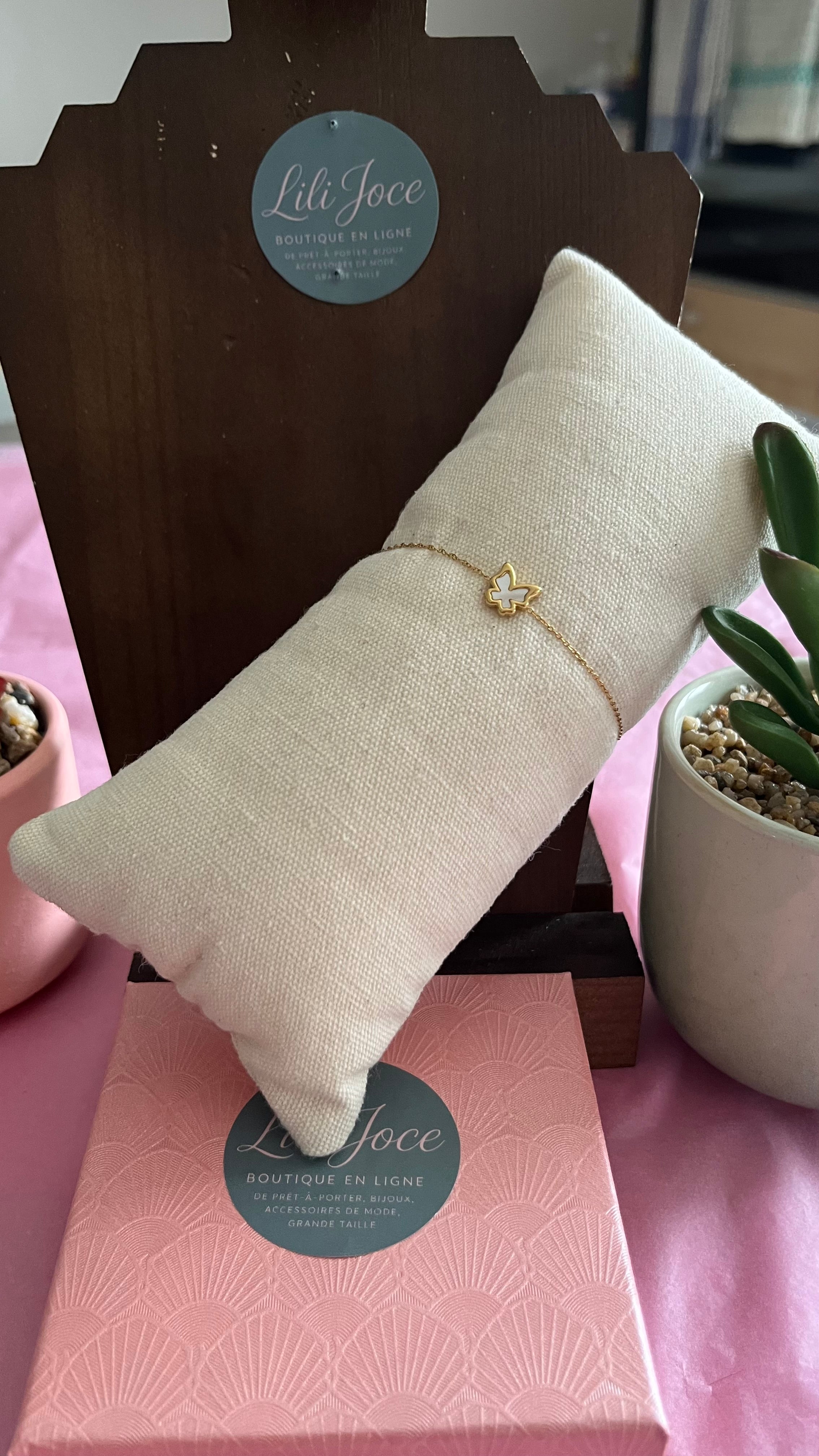 Bracelet avec nacre "Messager"...