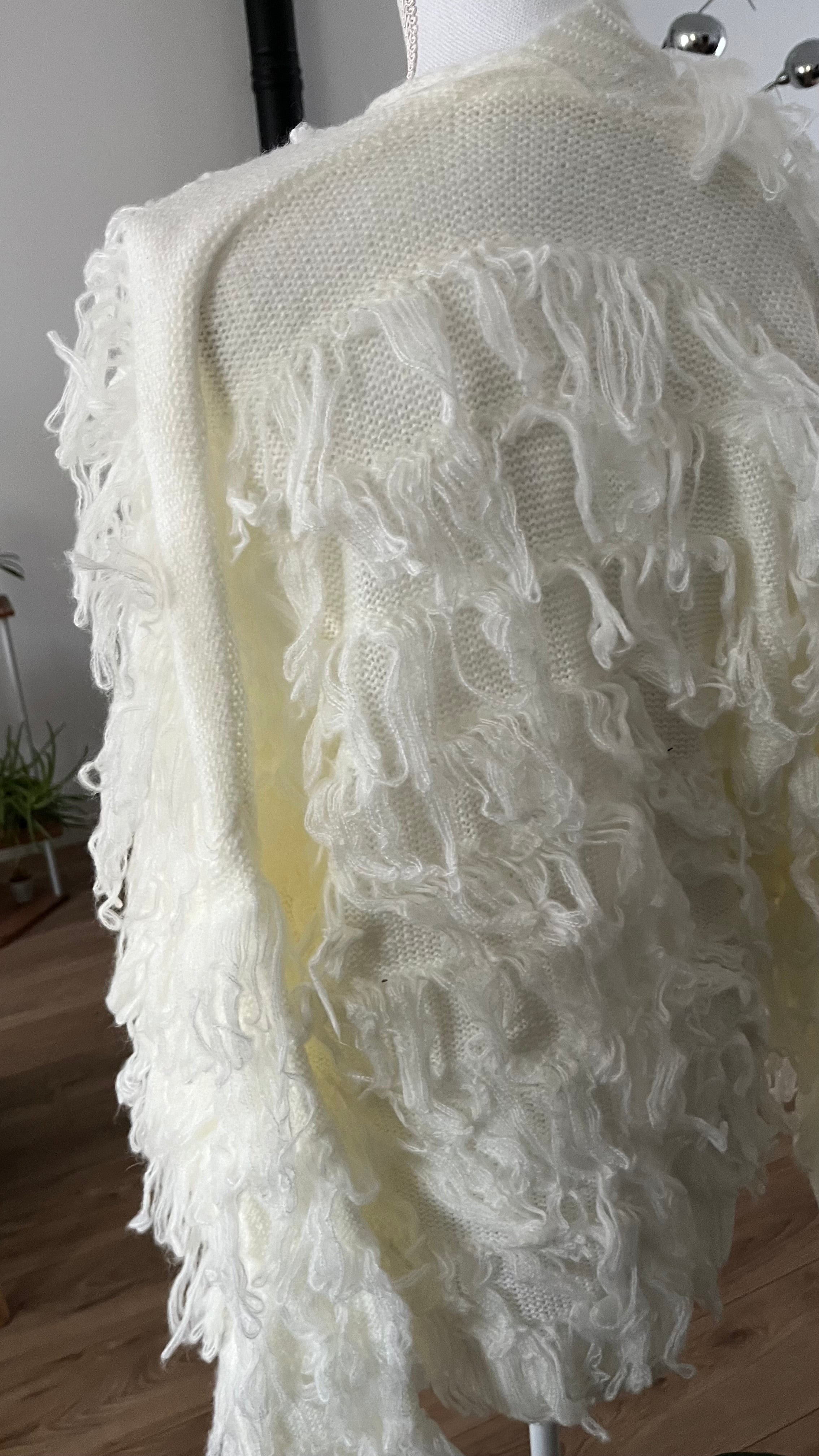 Gilet ouvert à franges