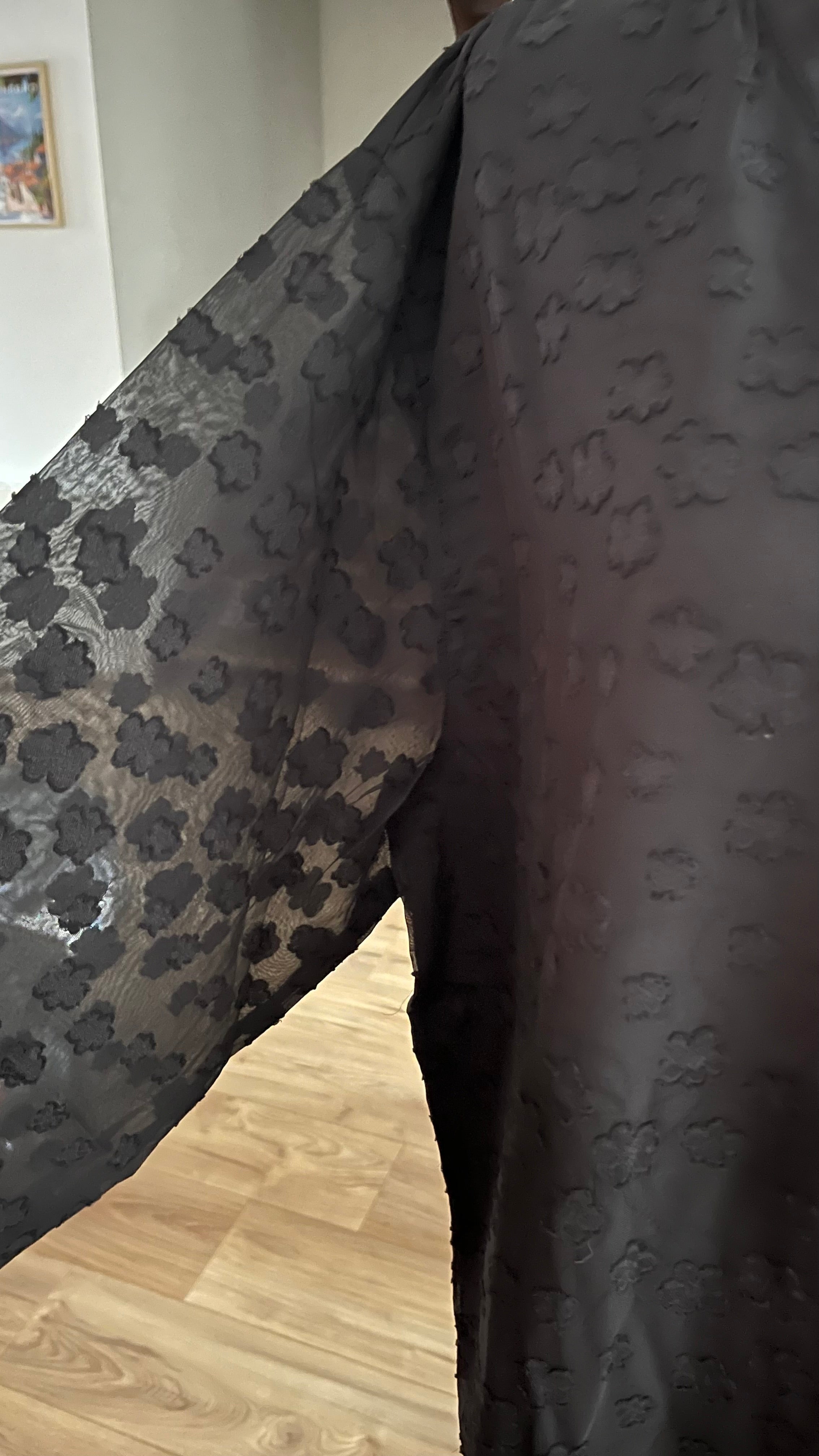 Blouse noire en voile