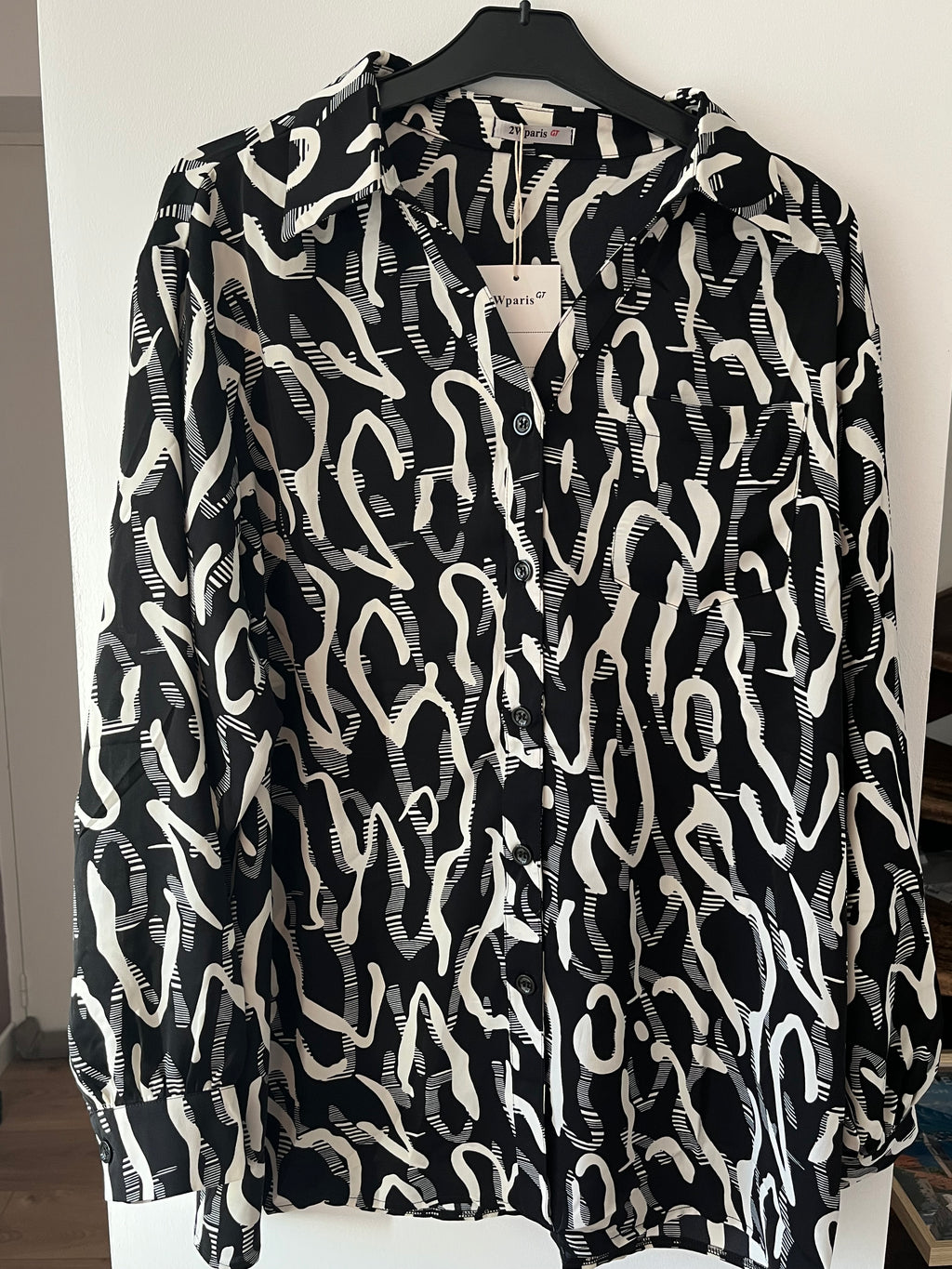 Chemisier Noir et Blanc