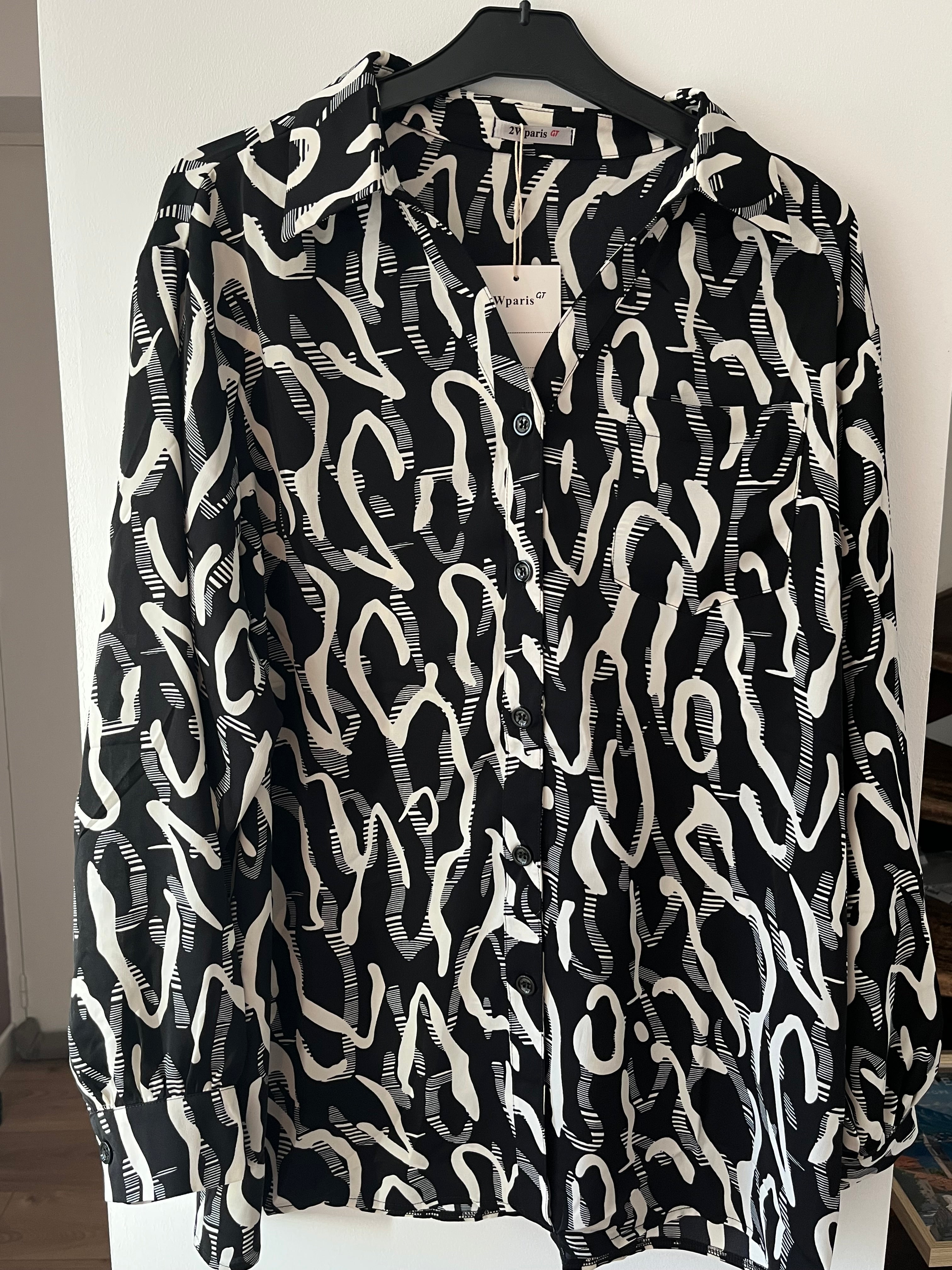 Chemisier Noir et Blanc