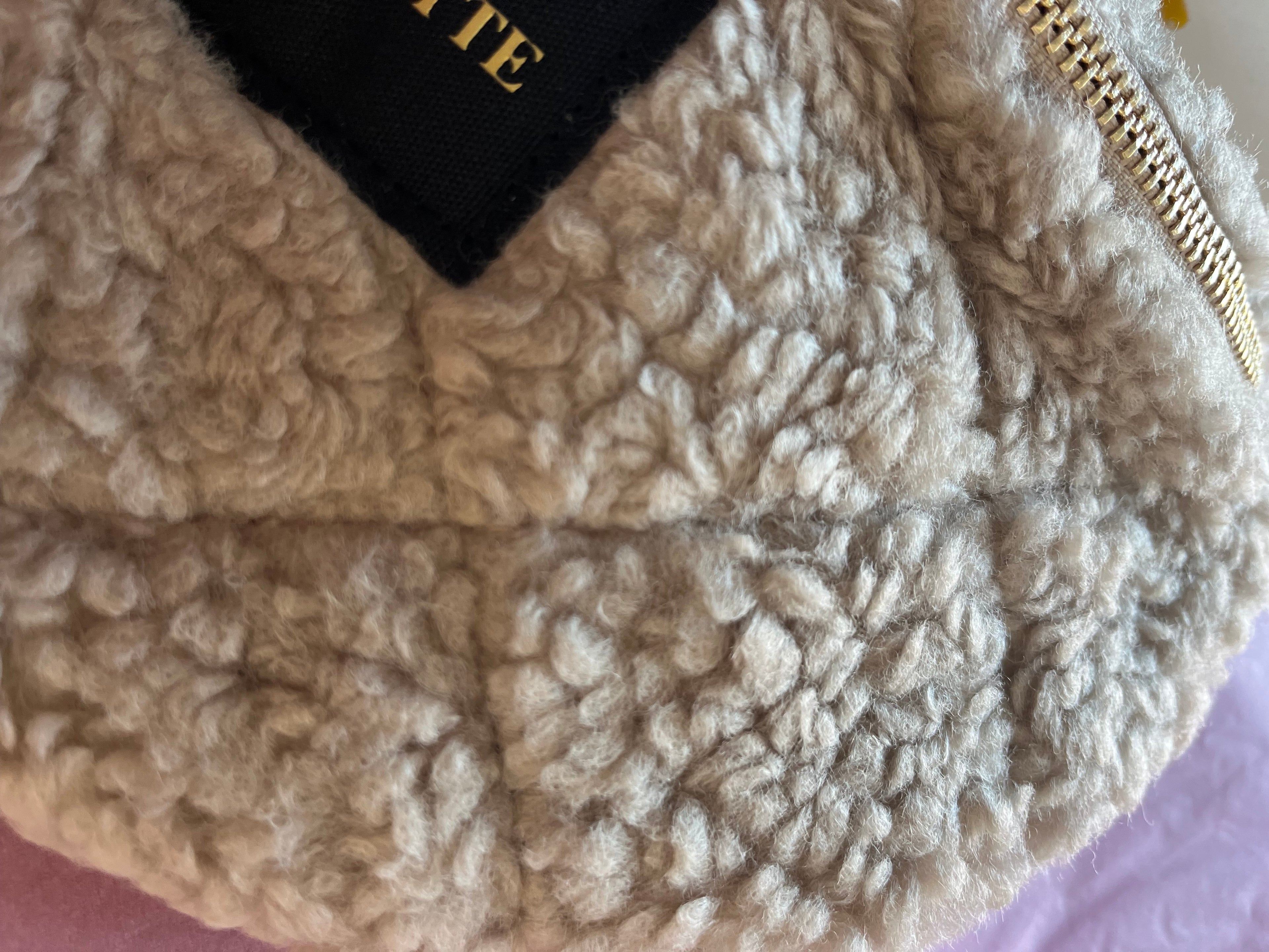 Sac banane Fausse Fourrure Champagne !