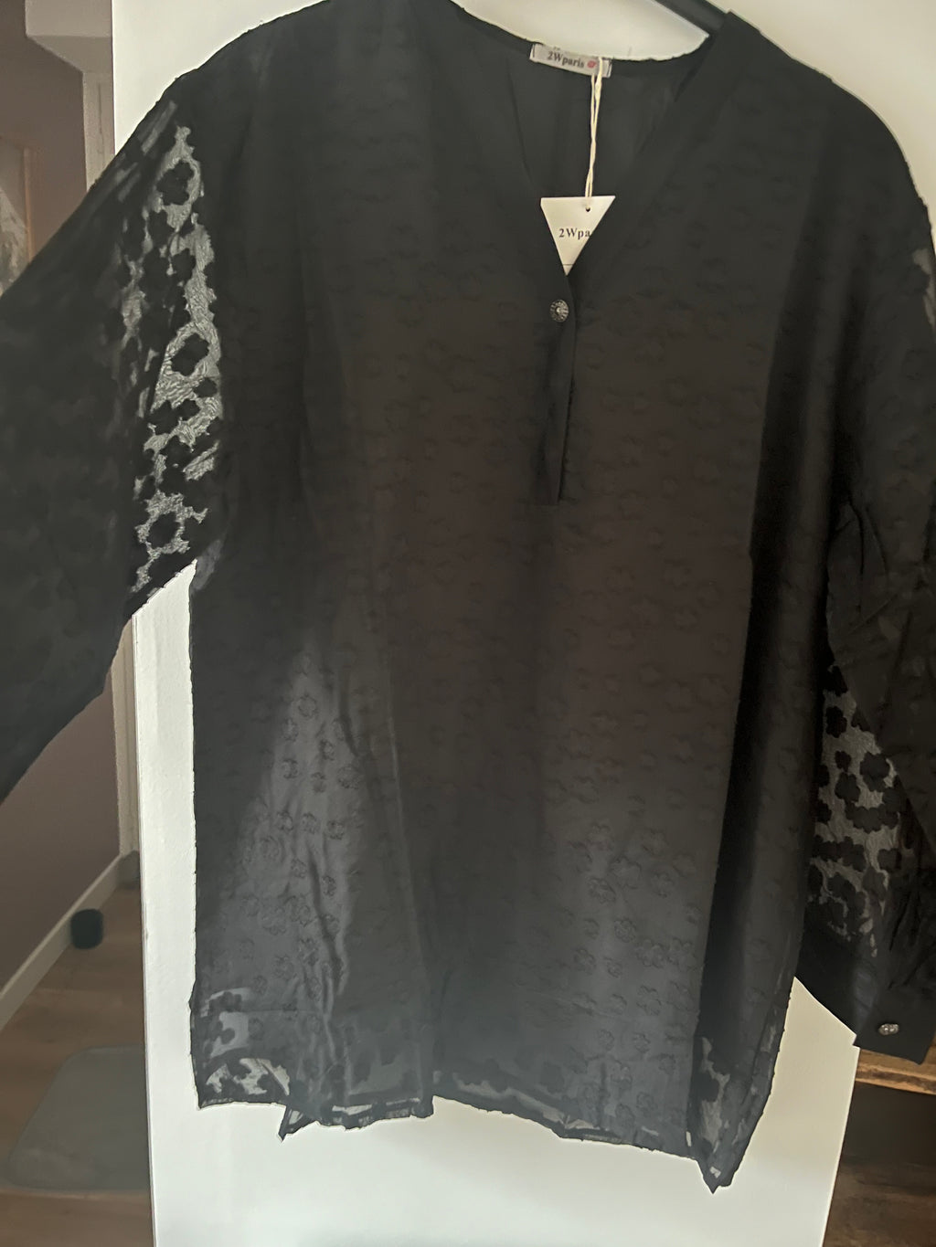 Blouse noire en voile