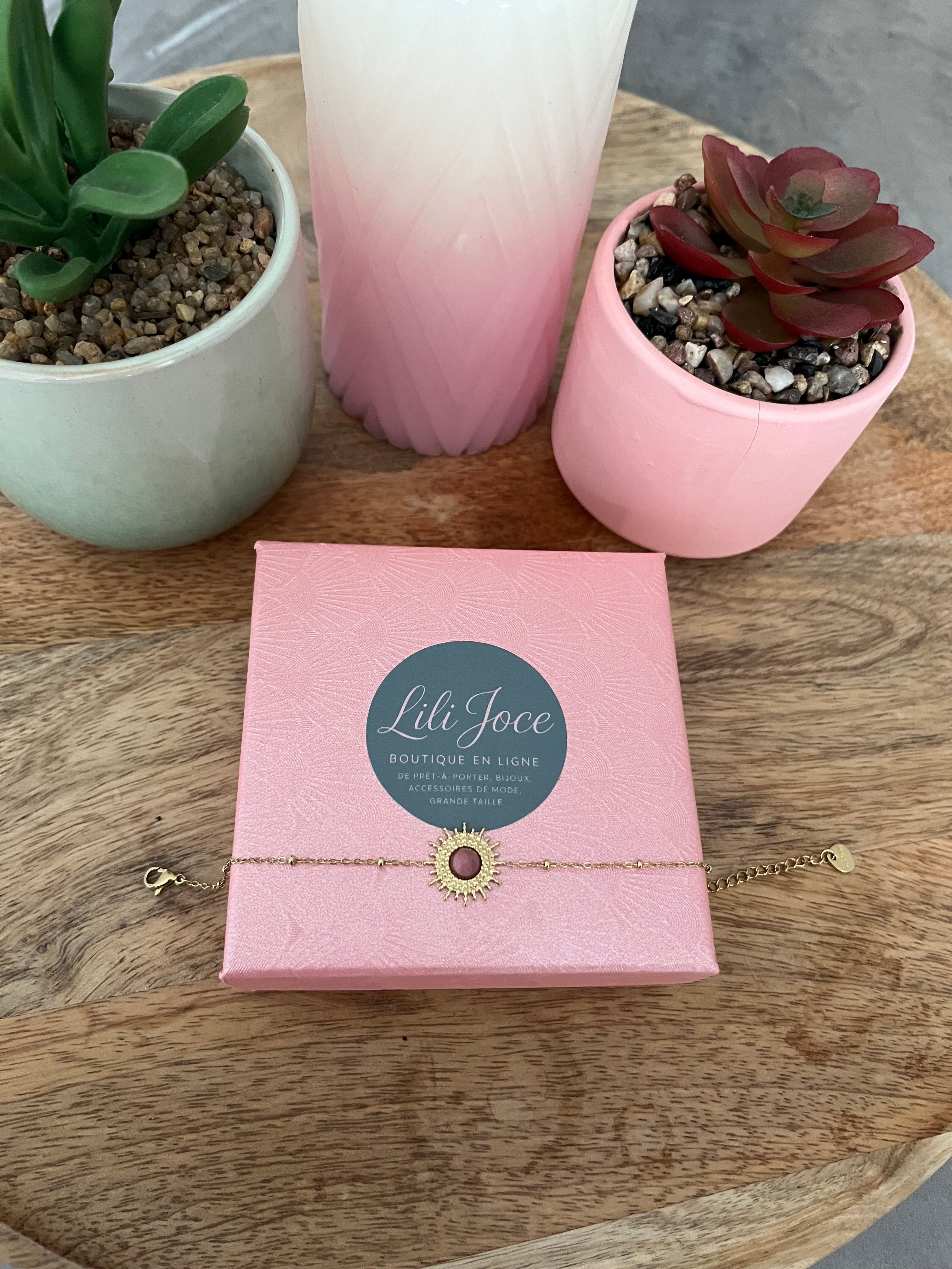 Bracelet doré avec fleur de Rhodonite